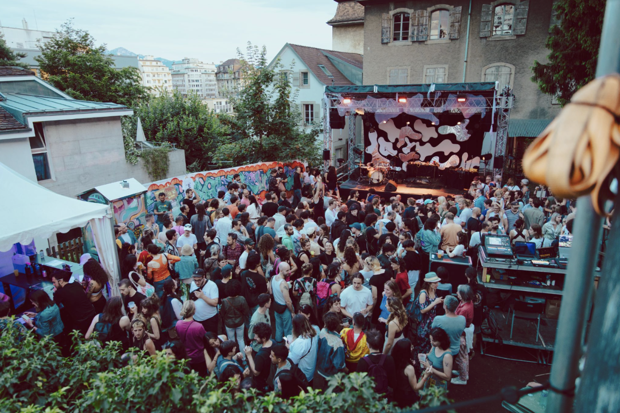 Jardin_Petit_Théâtre_2.png